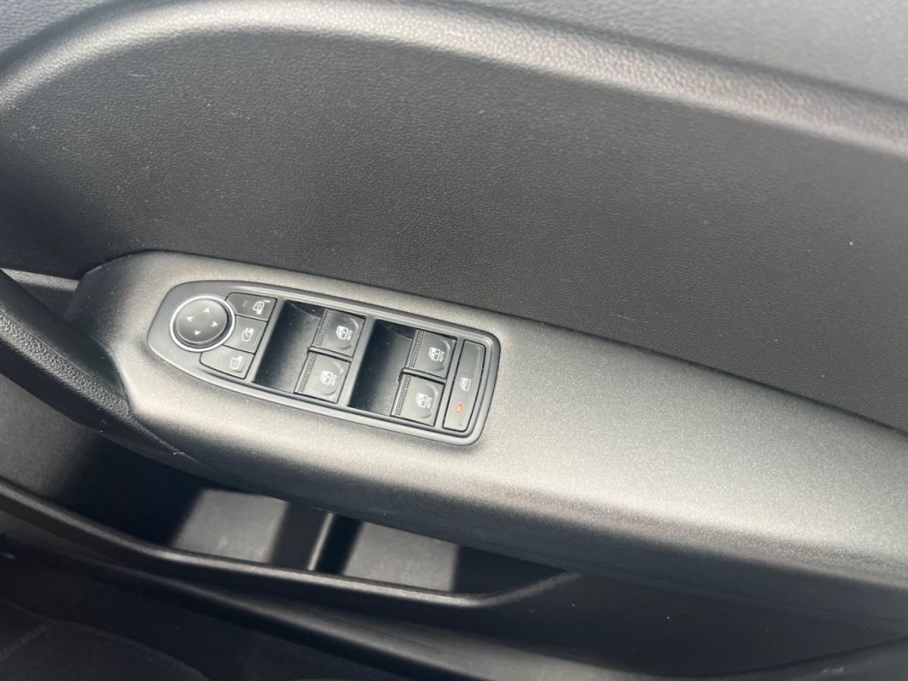 Used Renault Captur 2020 for sale - 77779553: Photo 12