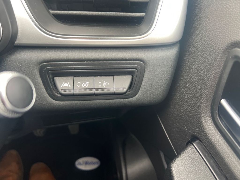 Used Renault Captur 2020 for sale - 77779553: Photo 13