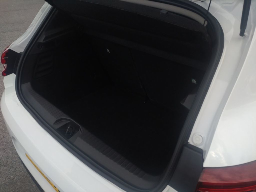 Used Renault Clio 2023 for sale - 76162556: Photo 24