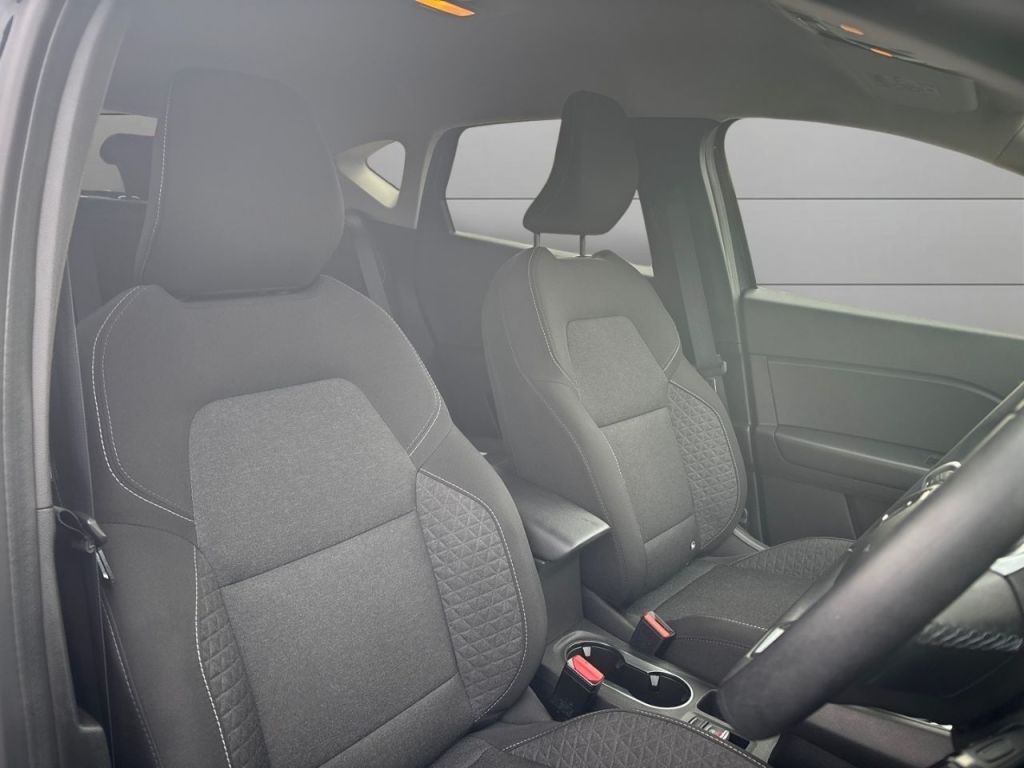 Used Renault Captur 2023 for sale - 77593325: Photo 11