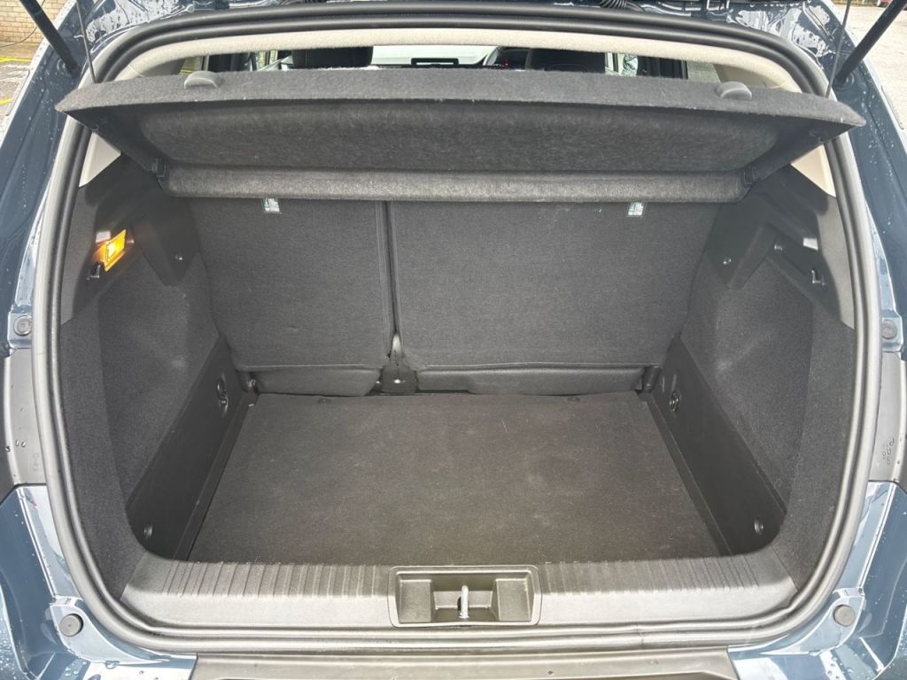 Used Renault Captur 2023 for sale - 77593325: Photo 21