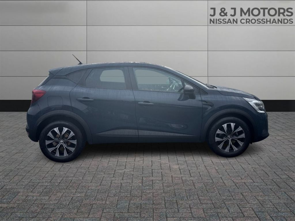 Used Renault Captur 2023 for sale - 77593325: Photo 8