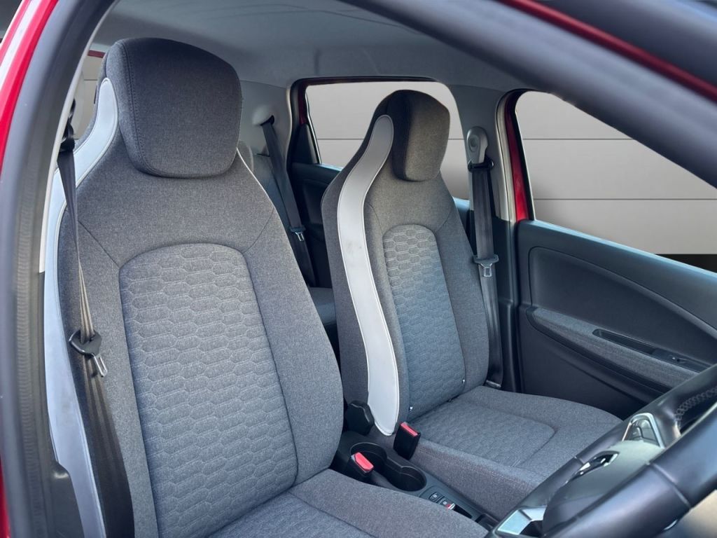 Used Renault Zoe 2021 for sale - 76819835: Photo 11