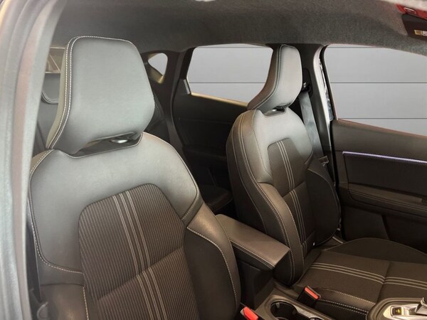 Used Renault Captur 2023 for sale - 75631227: Photo 11