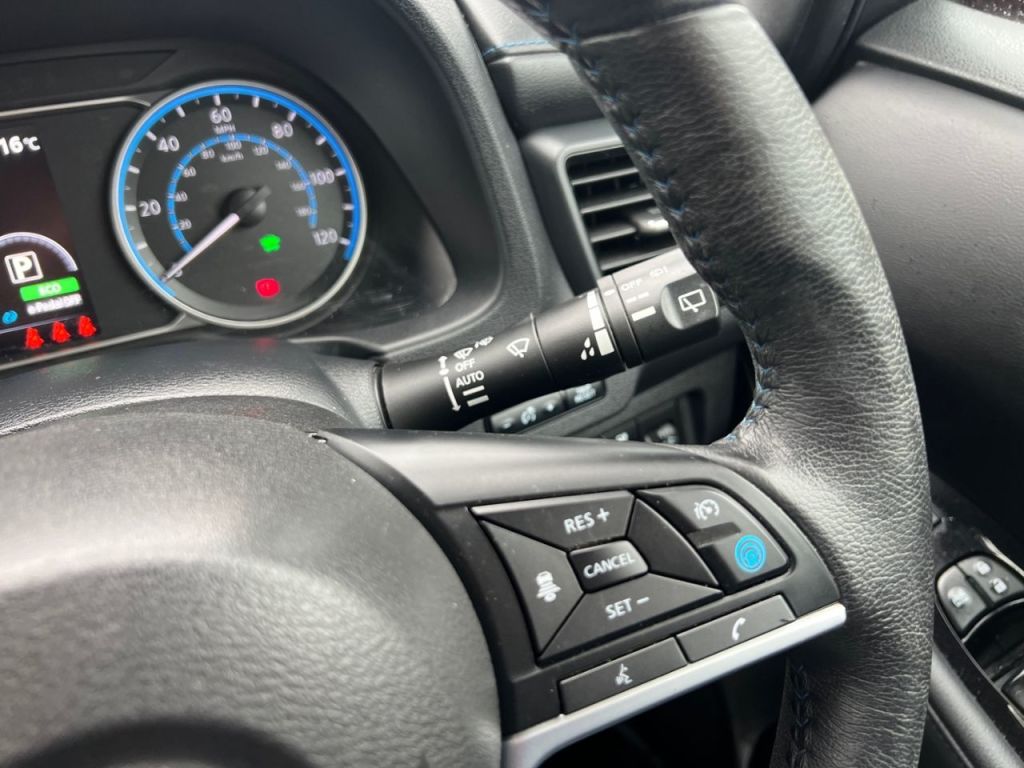 Used Nissan Leaf 2022 for sale - 76162557: Photo 15