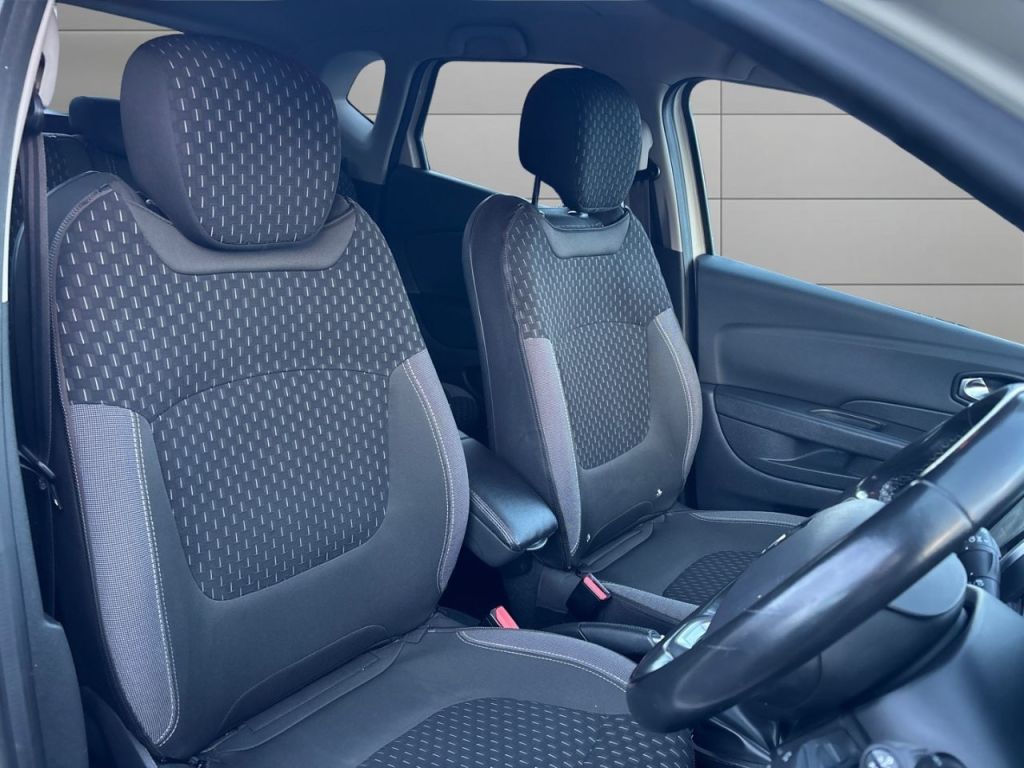 Used Renault Captur 2018 for sale - 77020269: Photo 11