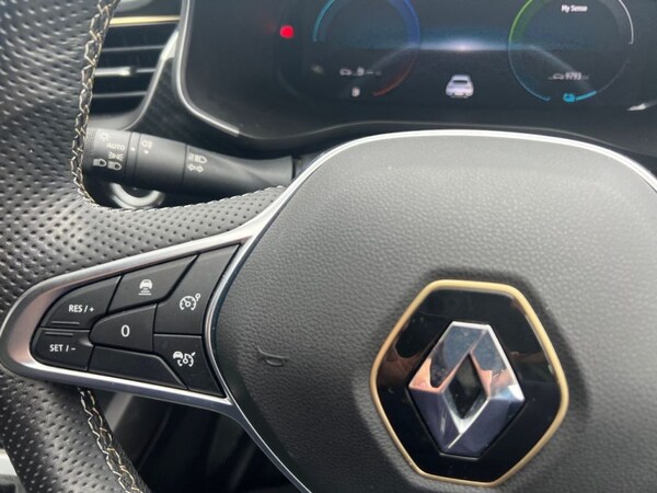 Used Renault Arkana 2023 for sale - 75396990: Photo 14