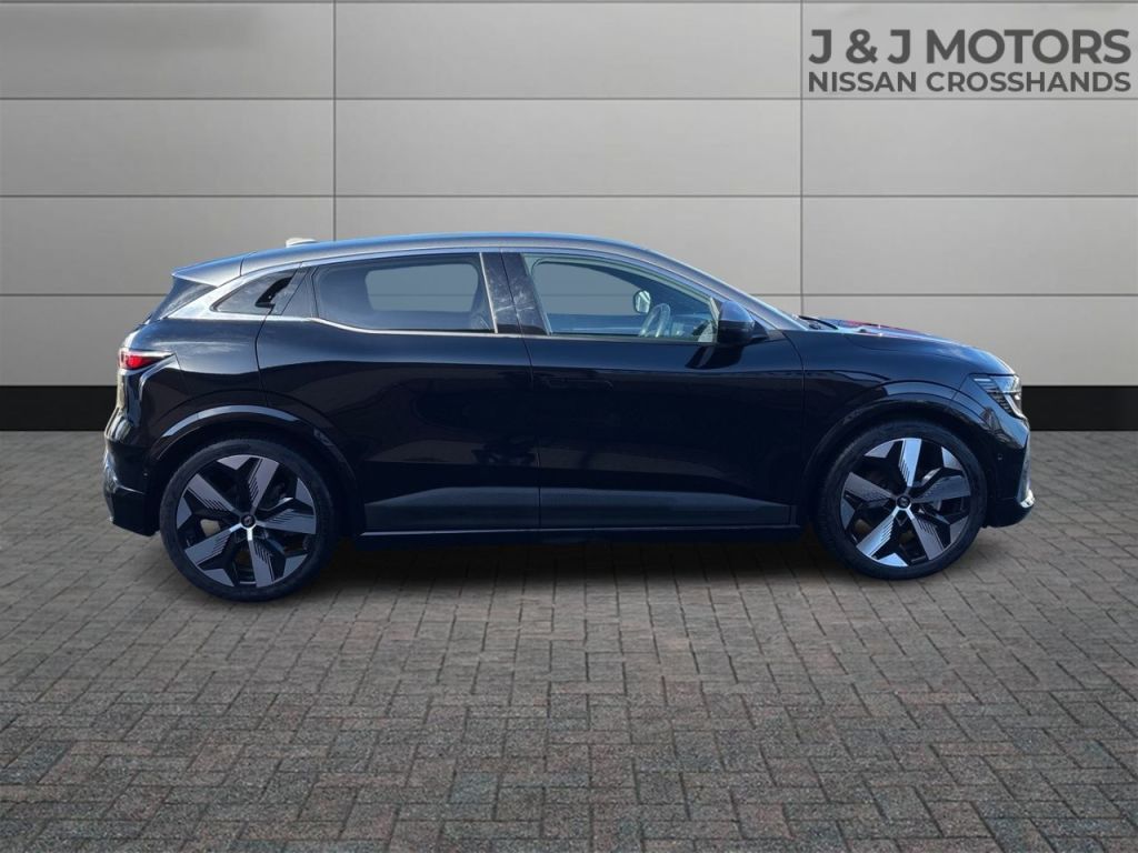 Used Renault Megane E Tech 2023 for sale - 76445585: Photo 8