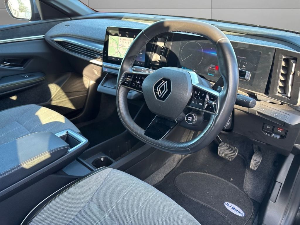 Used Renault Megane E Tech 2023 for sale - 76445585: Photo 9