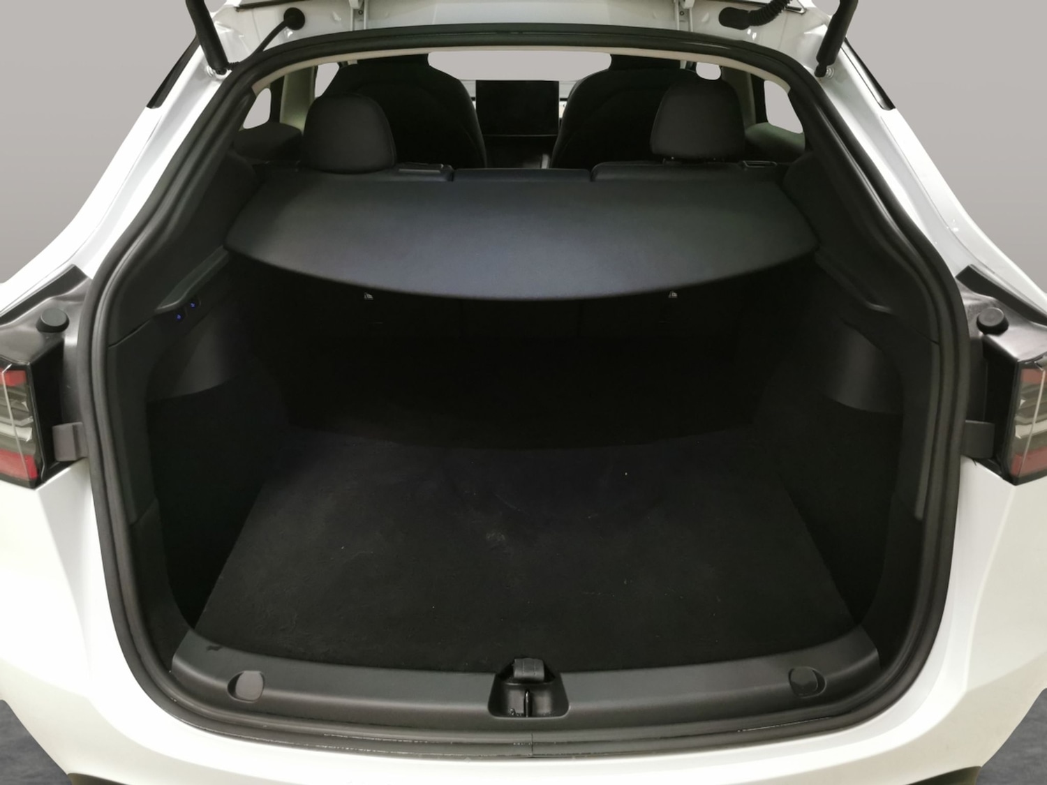 Used Tesla Model Y 2022 for sale - 76947073: Photo 34