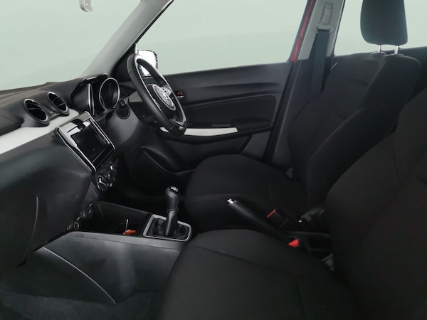 Used Suzuki Swift 2023 for sale - 76240894: Photo 5