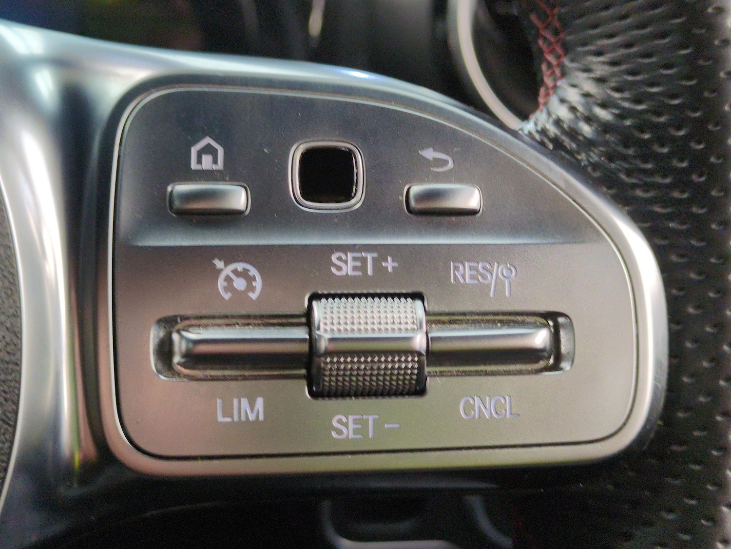 Used Mercedes-Benz A-Class 2020 for sale - 76773729: Photo 18