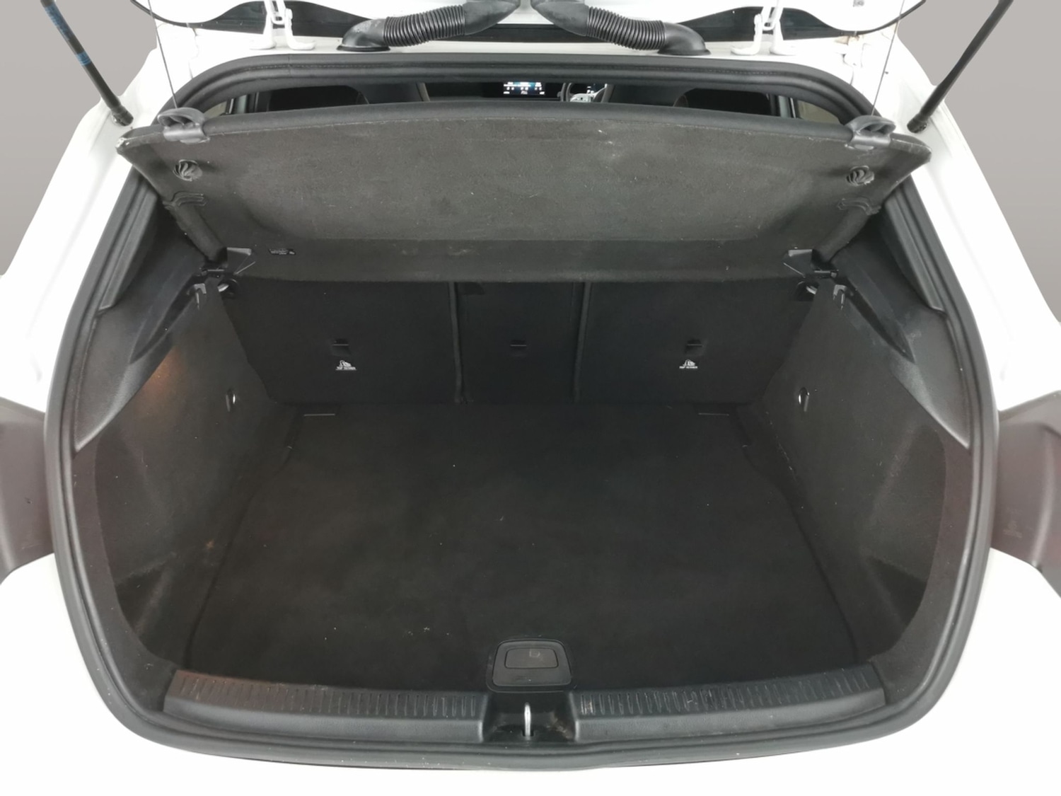 Used Mercedes-Benz A-Class 2020 for sale - 76773729: Photo 31