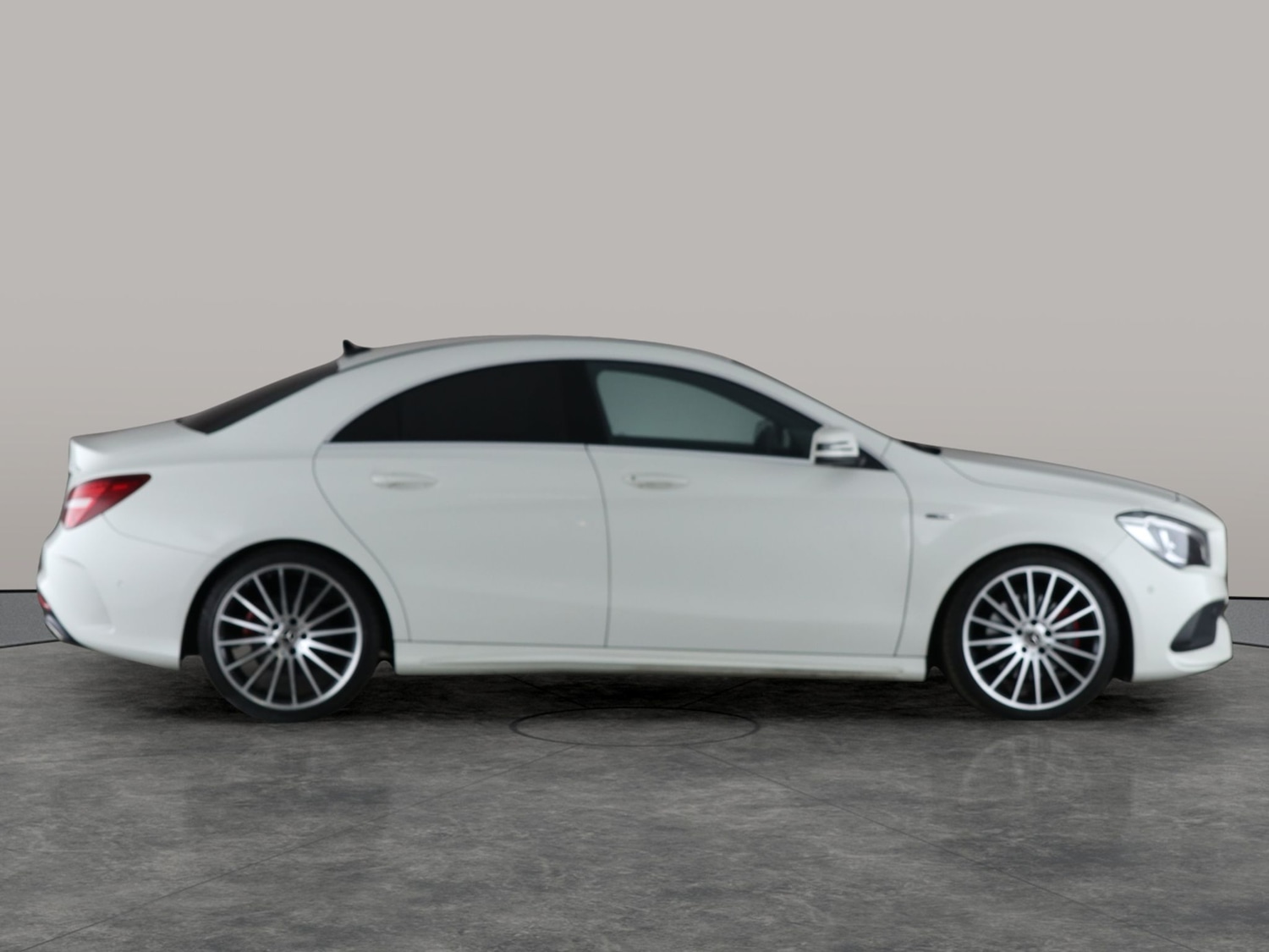 Used Mercedes-Benz CLA 2018 for sale - 76544994: Photo 8