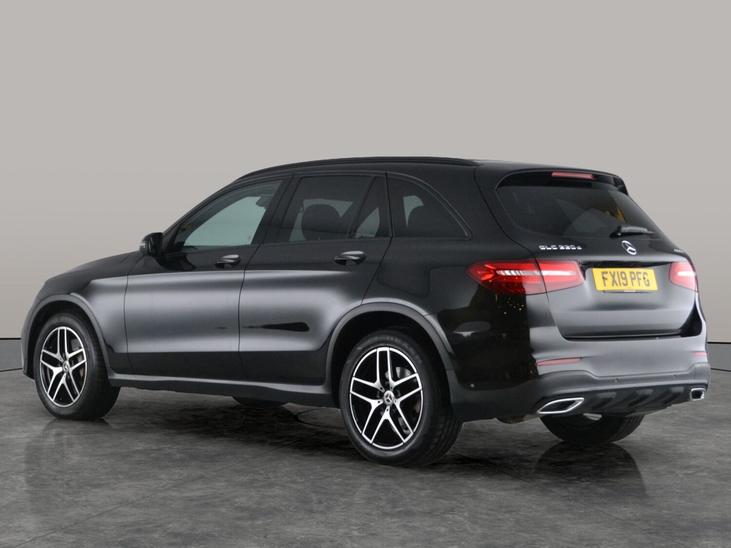 Used Mercedes-Benz GLC 2019 for sale - 77543451: Photo 10