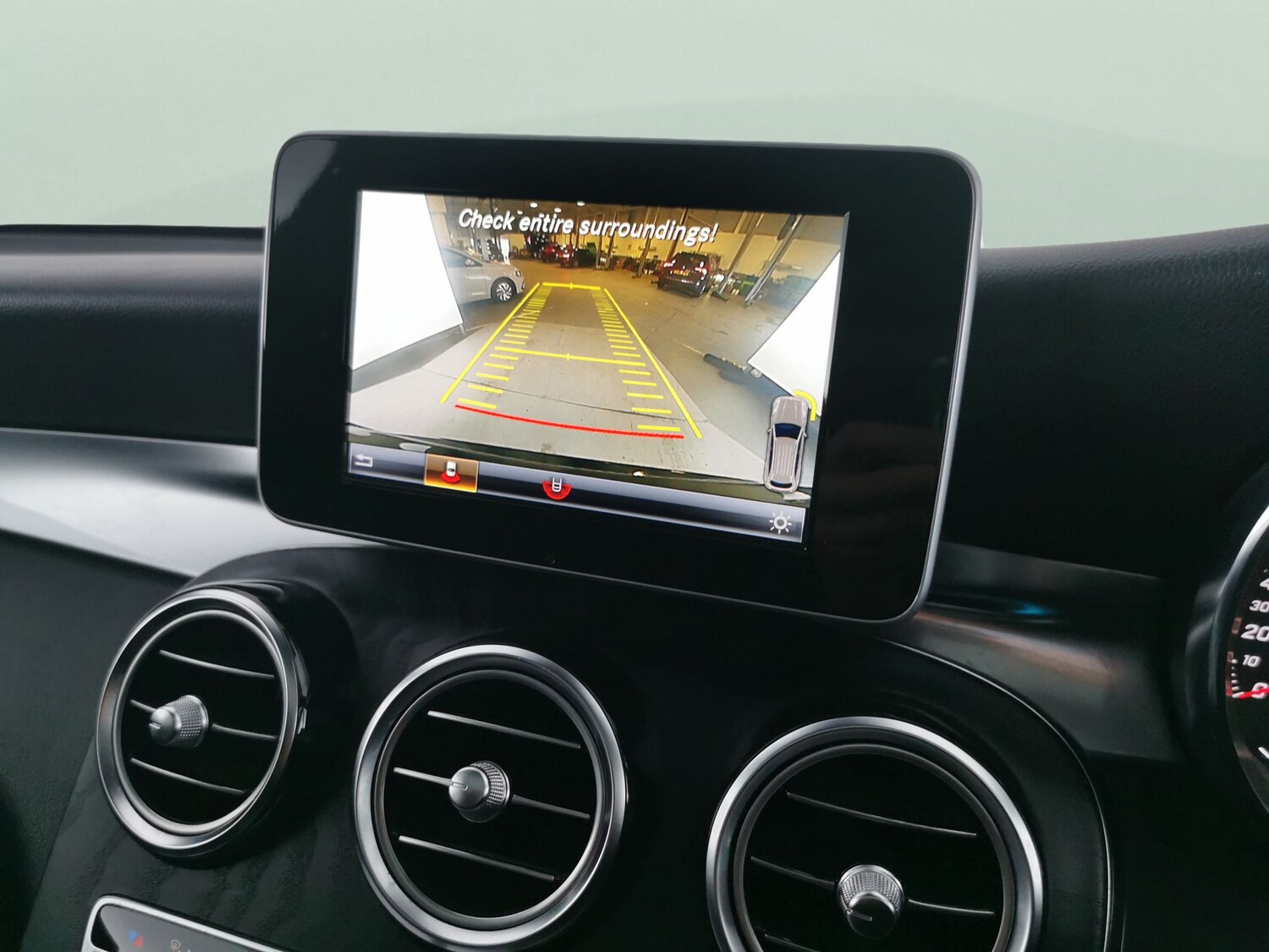 Used Mercedes-Benz GLC 2019 for sale - 77543451: Photo 6