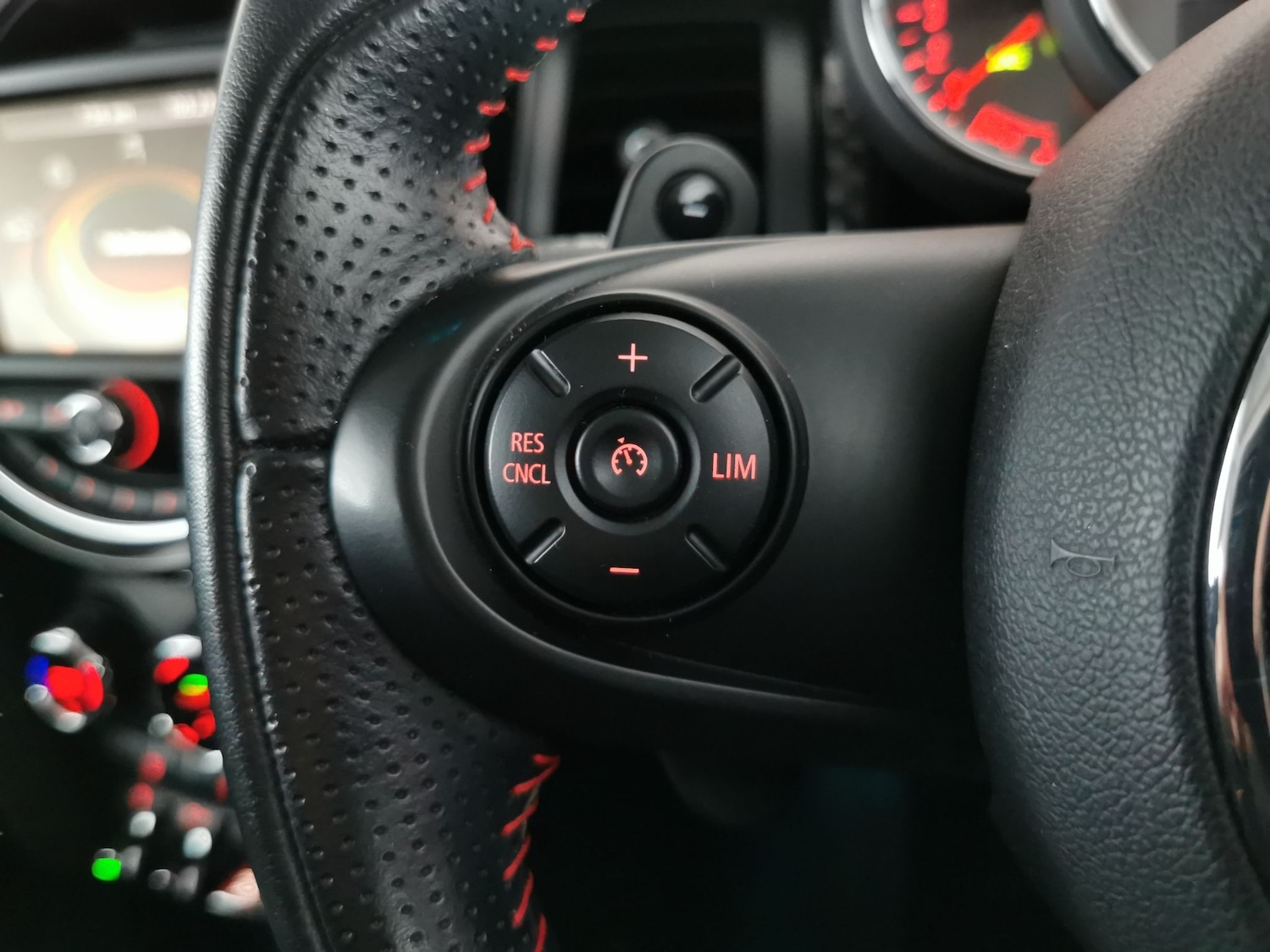 Used MINI Hatch 2016 for sale - 76648411: Photo 16