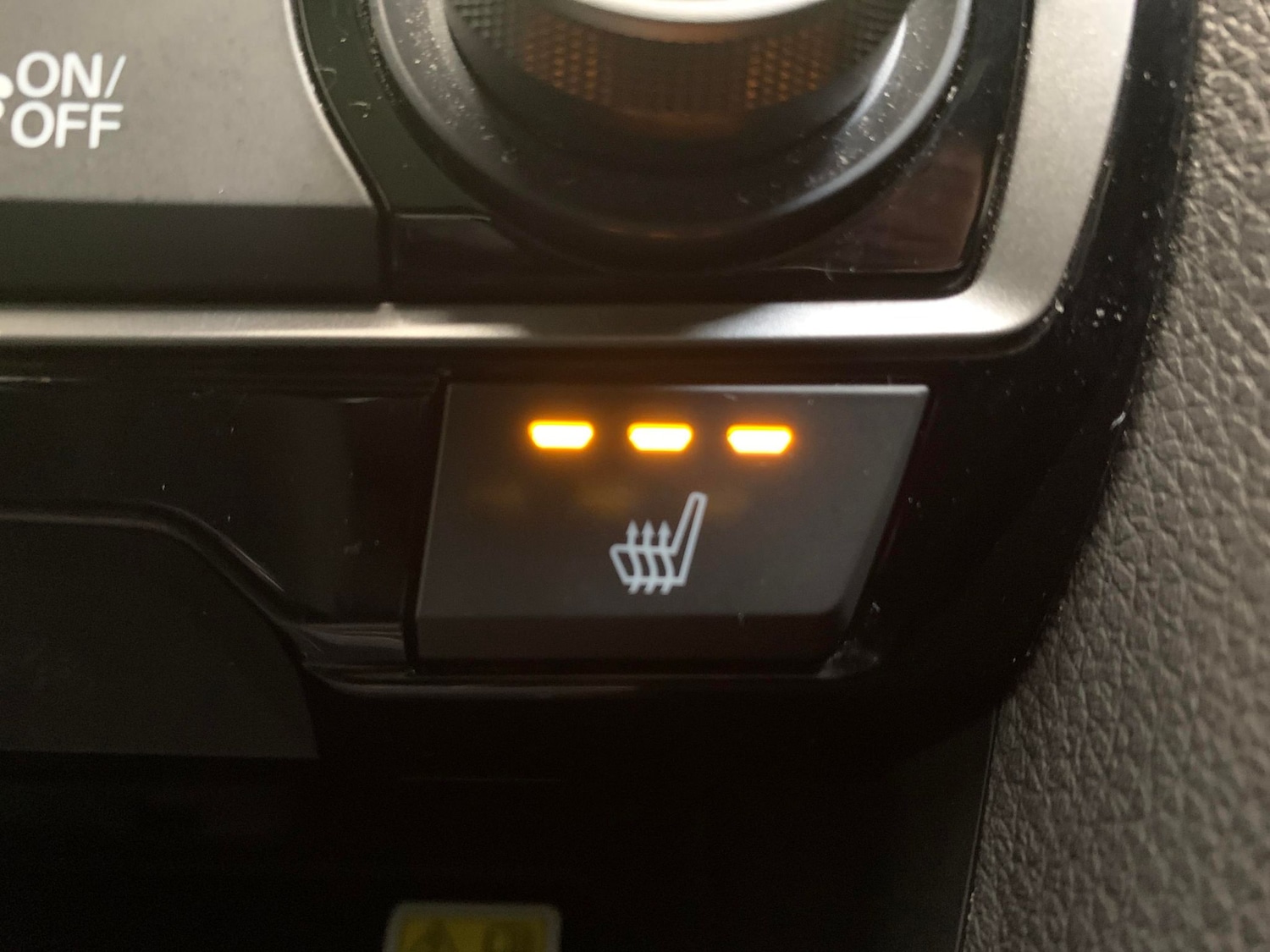 Used Honda Civic 2019 for sale - 76557167: Photo 17