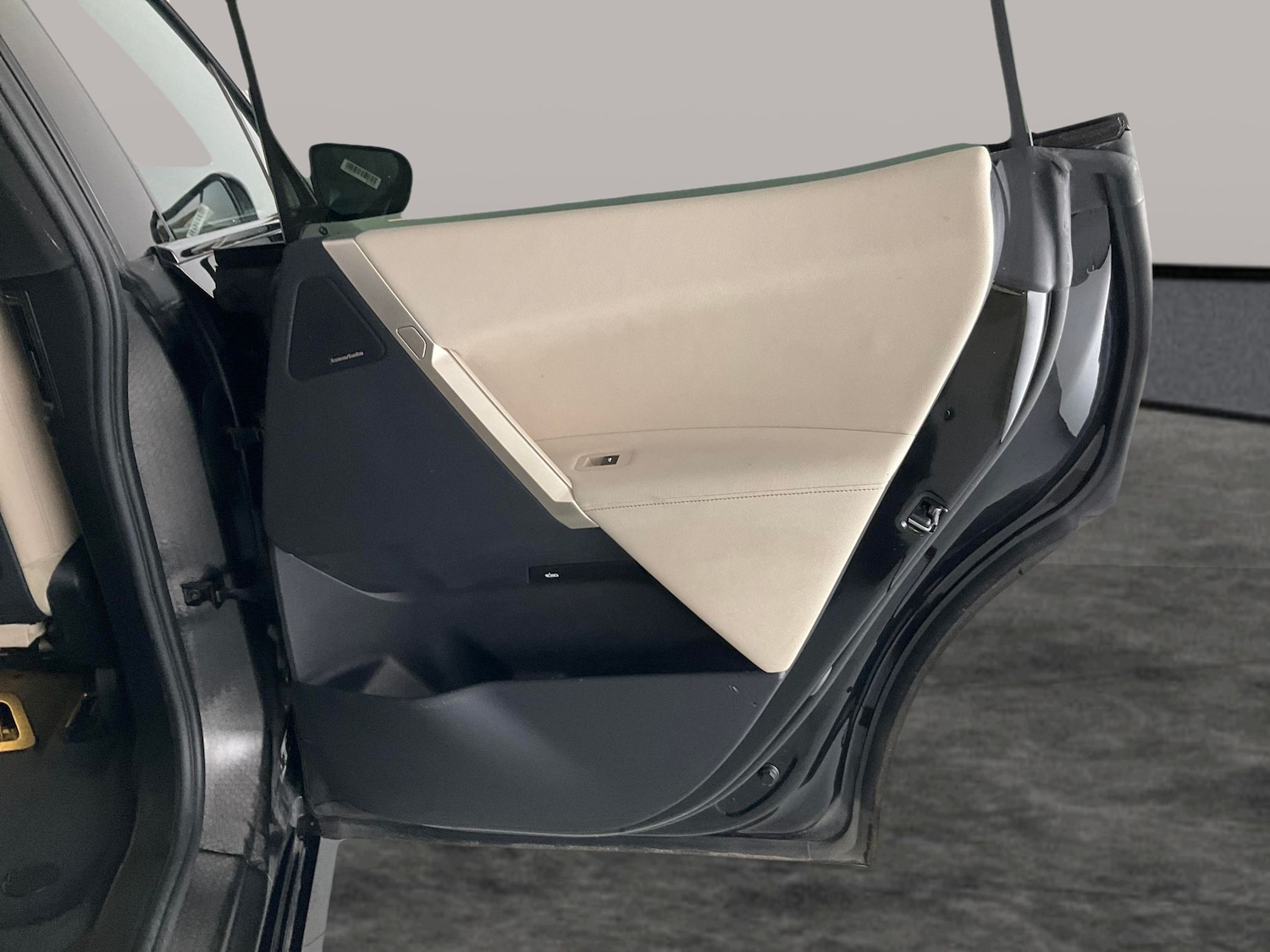 Used BMW iX 2022 for sale - 76464147: Photo 45