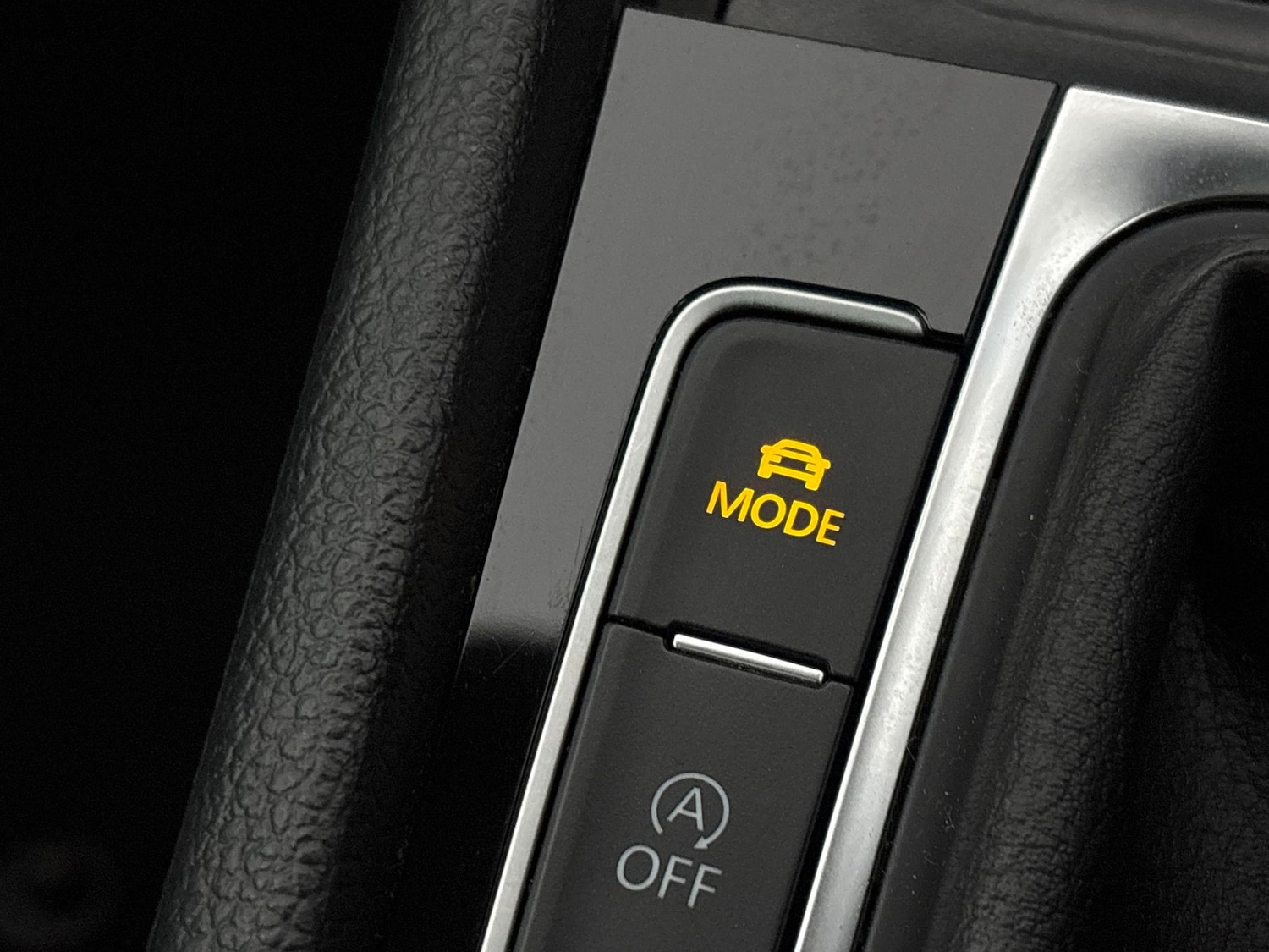 Used Volkswagen Golf 2017 for sale - 76392094: Photo 28