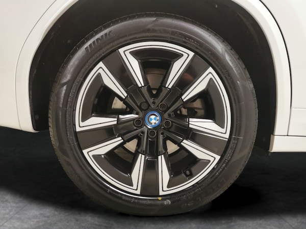 Used BMW iX3 2023 for sale - 76222333: Photo 40