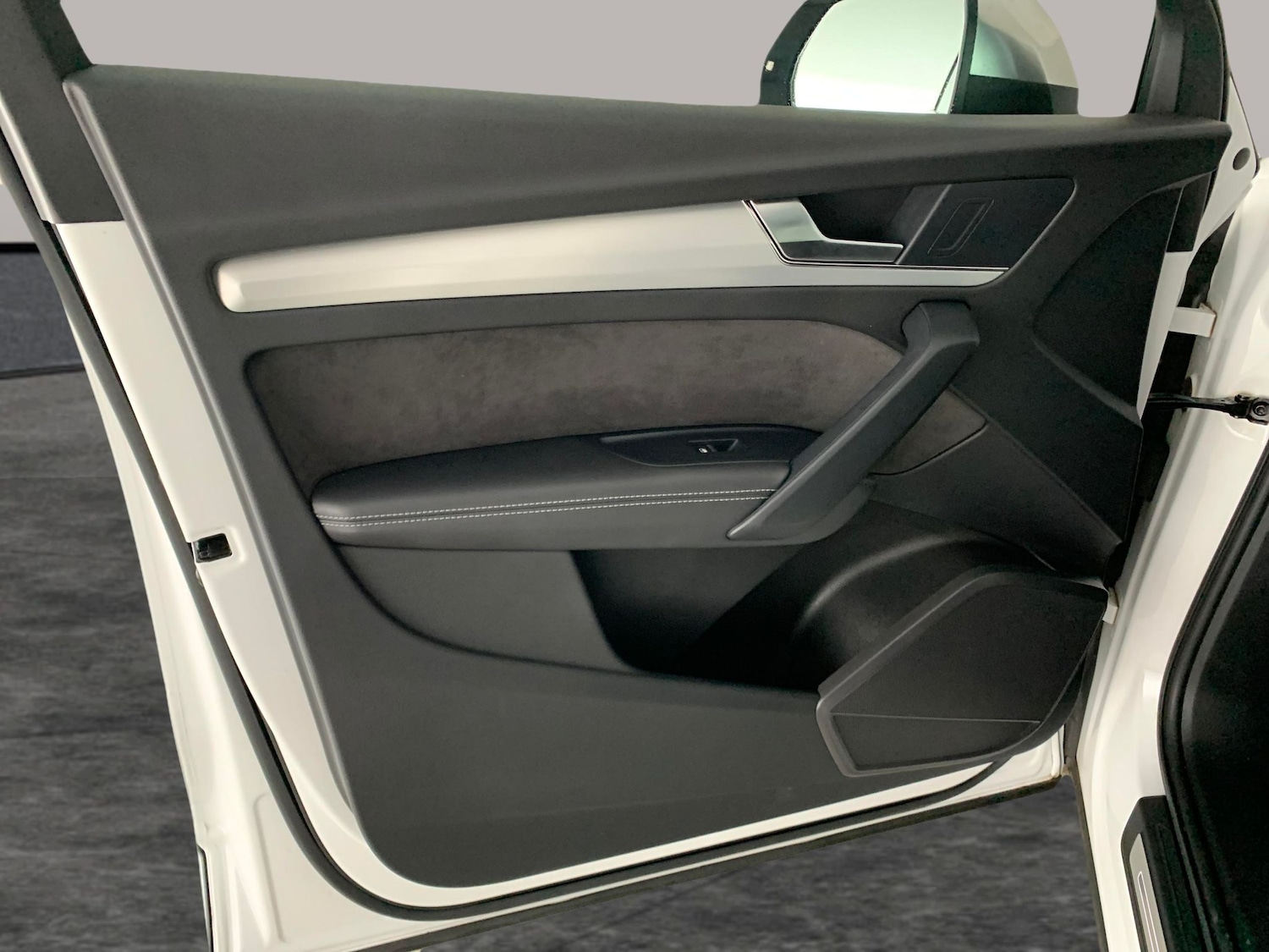 Used Audi Q5 2018 for sale - 77240614: Photo 32