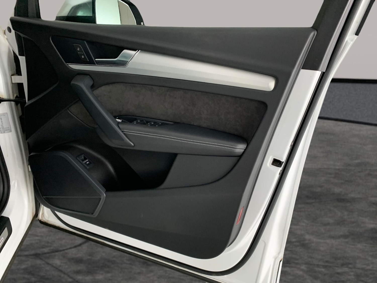 Used Audi Q5 2018 for sale - 77240614: Photo 35