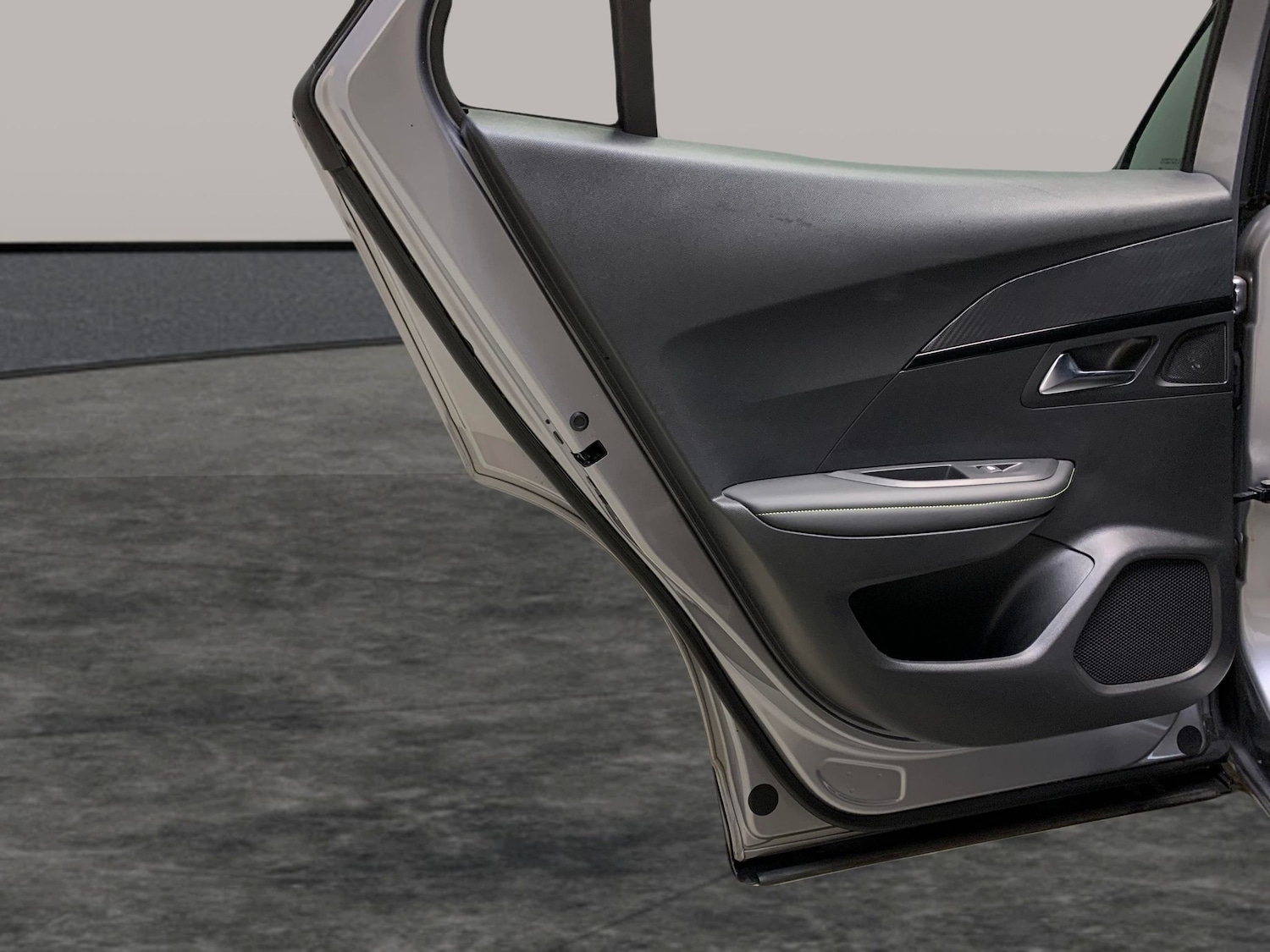 Used Peugeot 2008 2021 for sale - 76394032: Photo 38