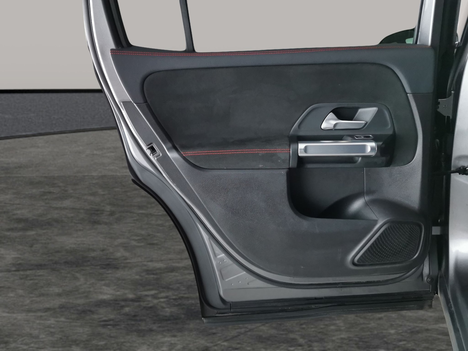 Used Mercedes-Benz GLB 2021 for sale - 77198612: Photo 29