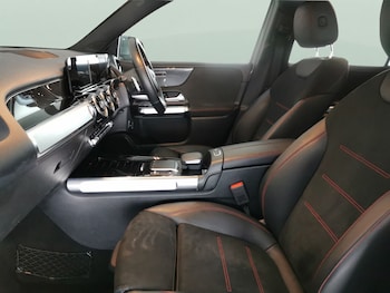 Used Mercedes-Benz GLB 2021 for sale - 77198612: Photo