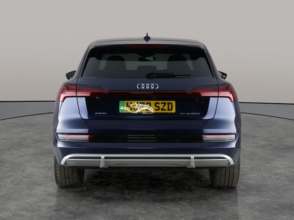 Used Audi e-tron 2022 for sale - 76222259: Photo 16