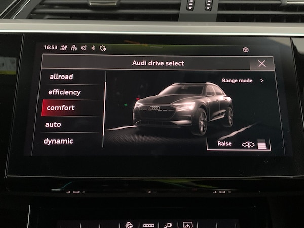 Used Audi e-tron 2022 for sale - 76222259: Photo 25