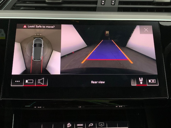 Used Audi e-tron 2022 for sale - 76222259: Photo 9