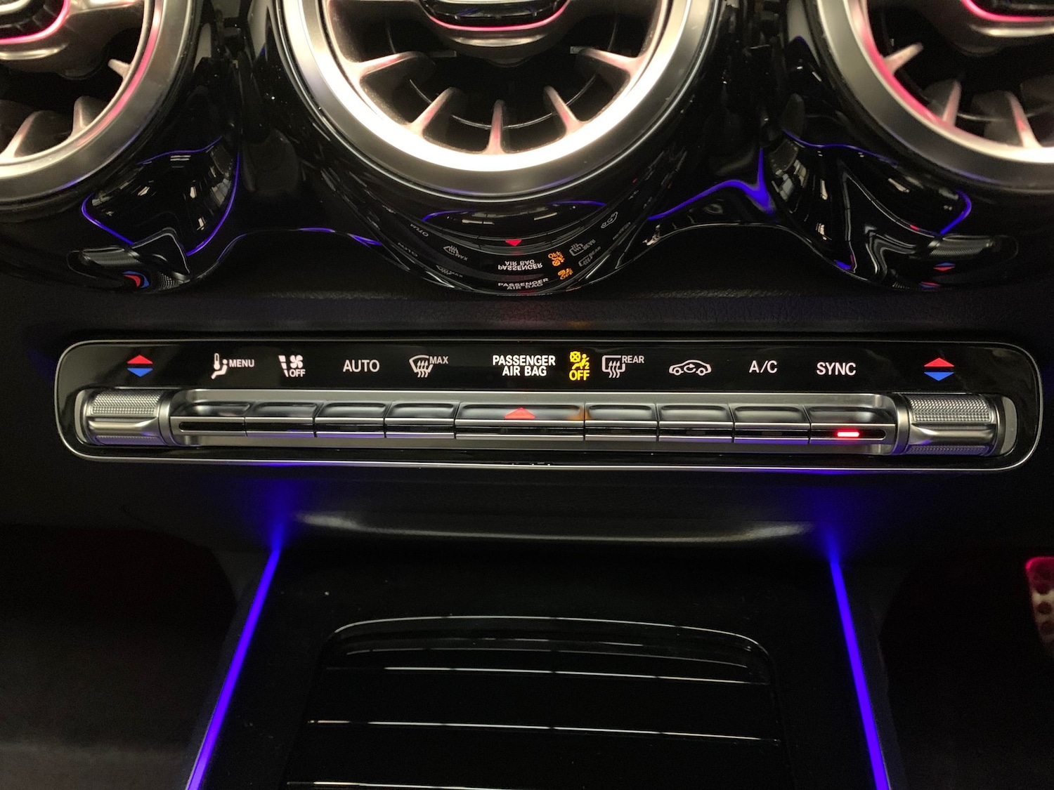 Used Mercedes-Benz GLB 2022 for sale - 76420799: Photo 22