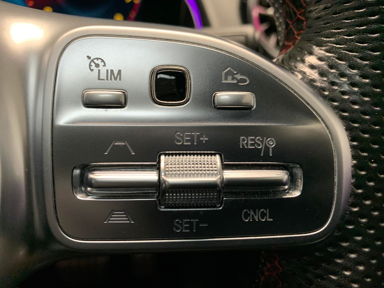 Used Mercedes-Benz GLB 2022 for sale - 76420799: Photo 27