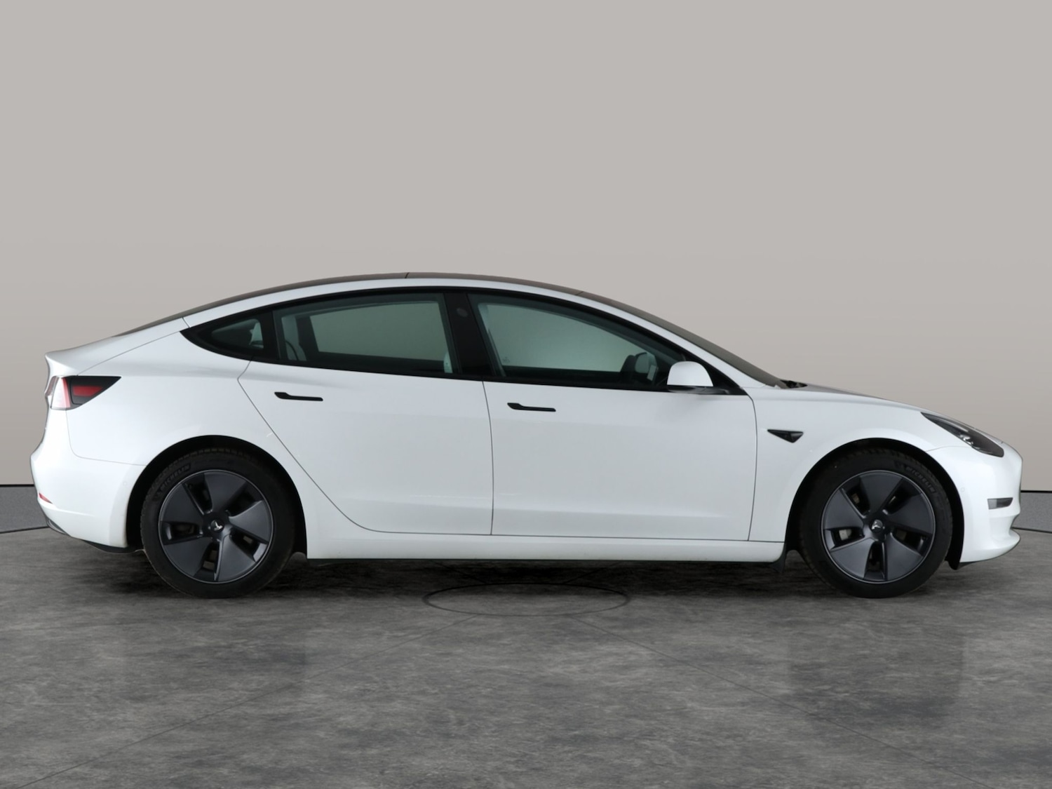 Used Tesla Model 3 2022 for sale - 76155880: Photo 14