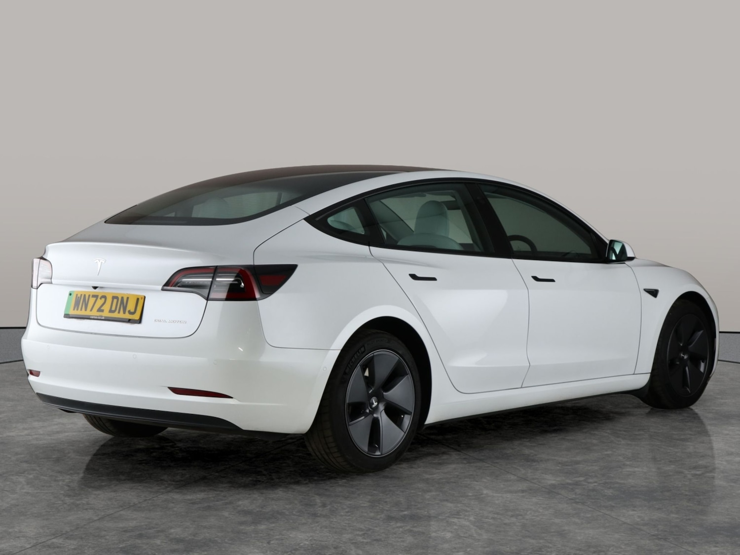 Used Tesla Model 3 2022 for sale - 76155880: Photo 16
