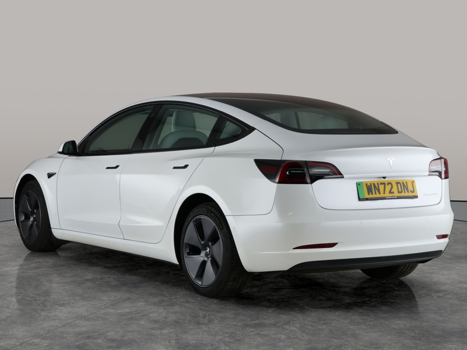 Used Tesla Model 3 2022 for sale - 76155880: Photo 18