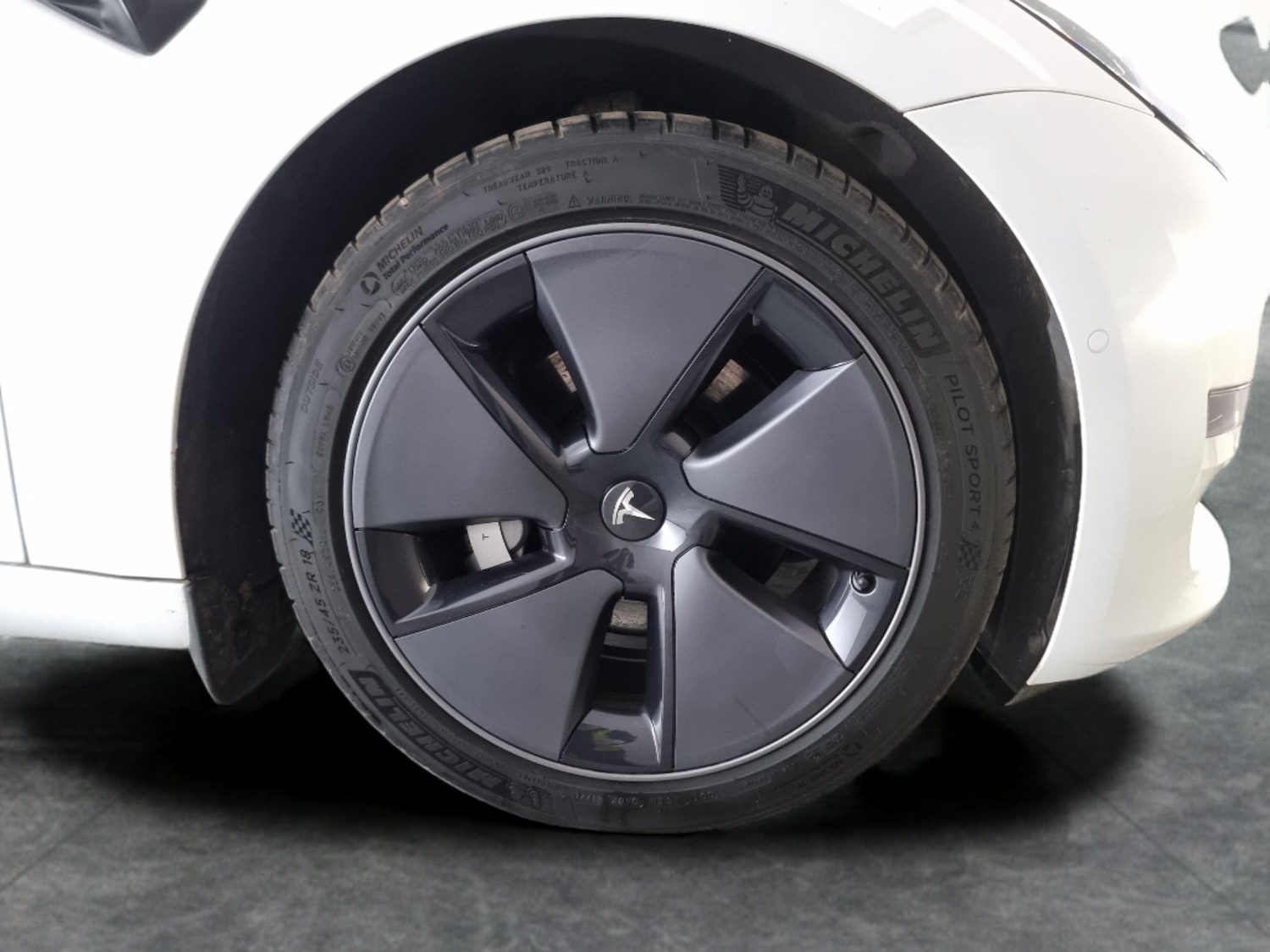 Used Tesla Model 3 2022 for sale - 76155880: Photo 32