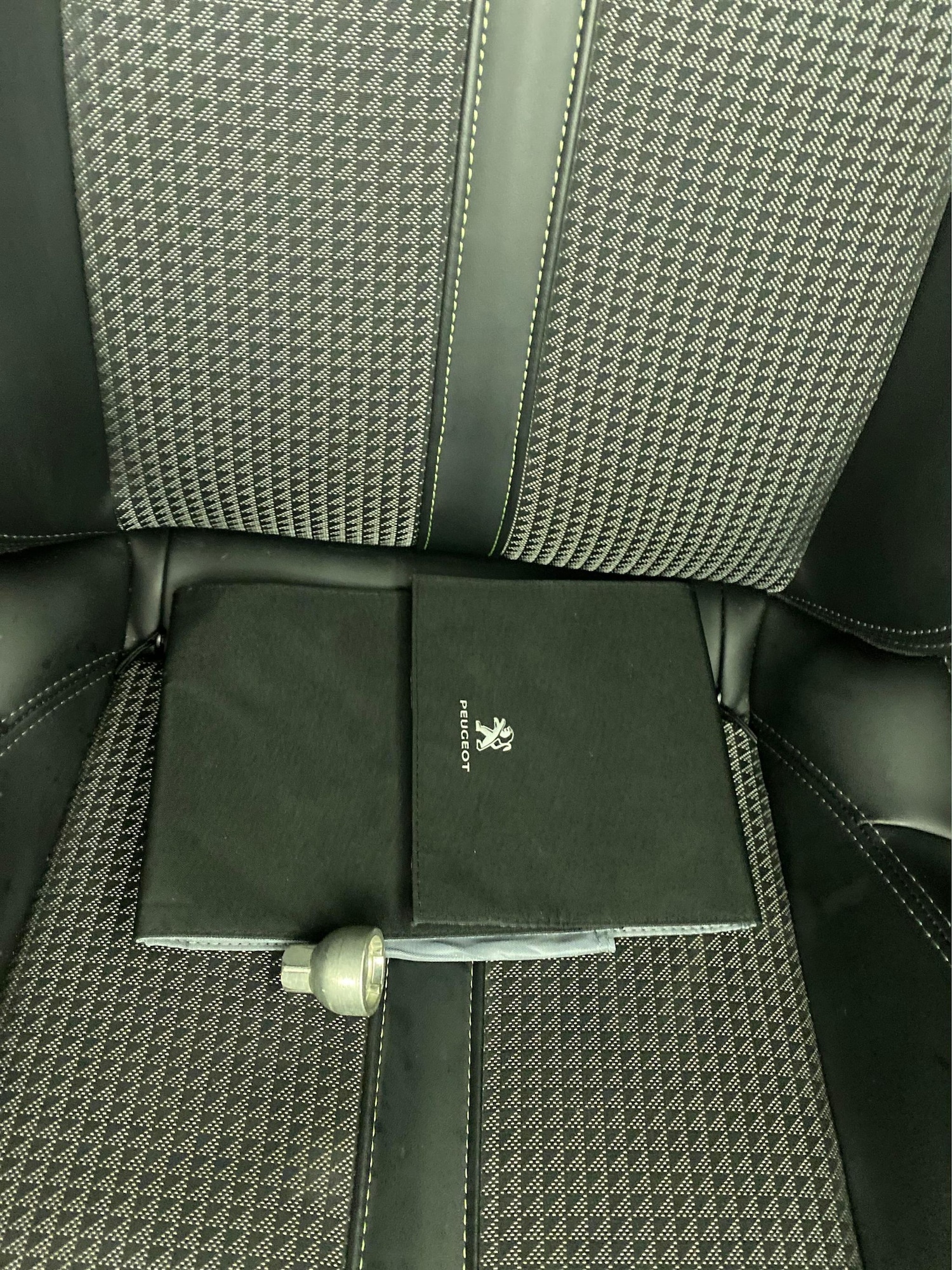 Used Peugeot 2008 2022 for sale - 77350911: Photo 30