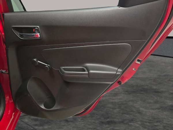 Used Suzuki Swift 2023 for sale - 76240890: Photo 37