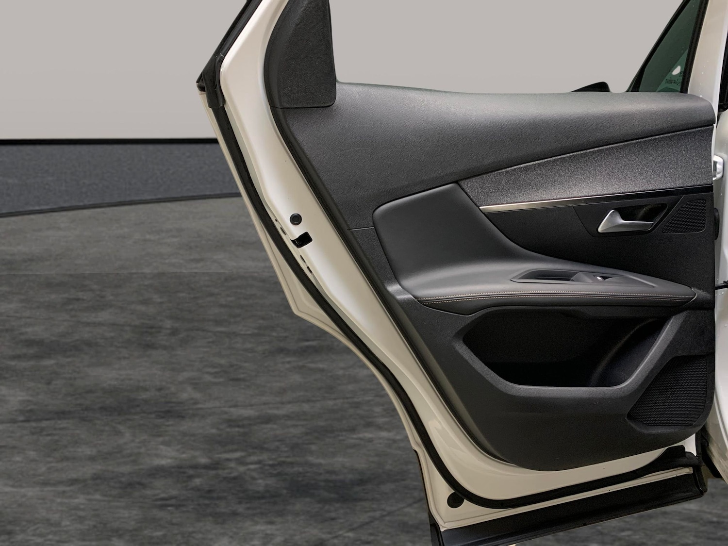 Used Peugeot 3008 2019 for sale - 77210847: Photo 28