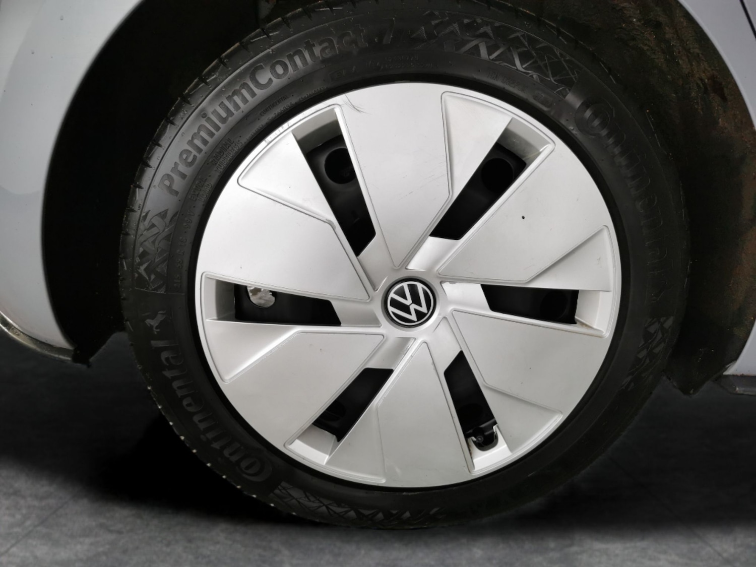 Used Volkswagen ID.3 2023 for sale - 76856842: Photo 26