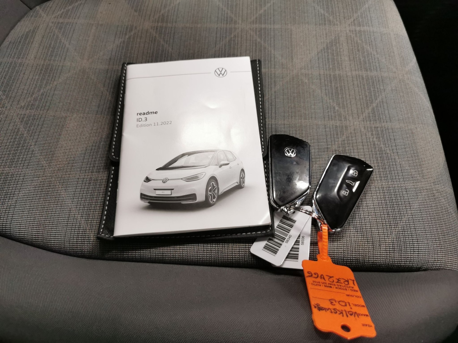 Used Volkswagen ID.3 2023 for sale - 76856842: Photo 32