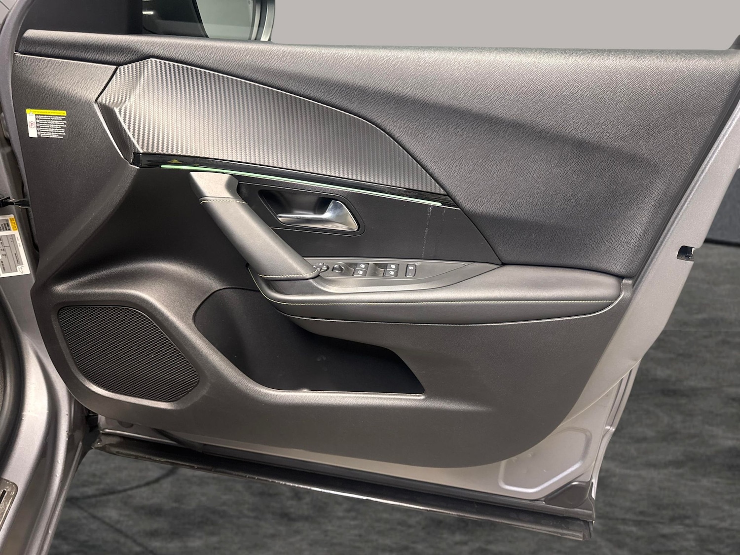 Used Peugeot E-2008 2021 for sale - 76694025: Photo 32