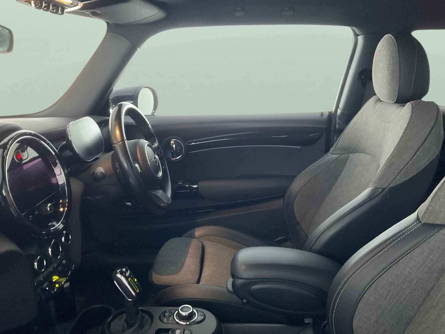 Used MINI Electric Hatch 2022 for sale - 76609886: Photo 4