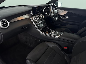 Used Mercedes-Benz C Class 2021 for sale - 76491933: Photo