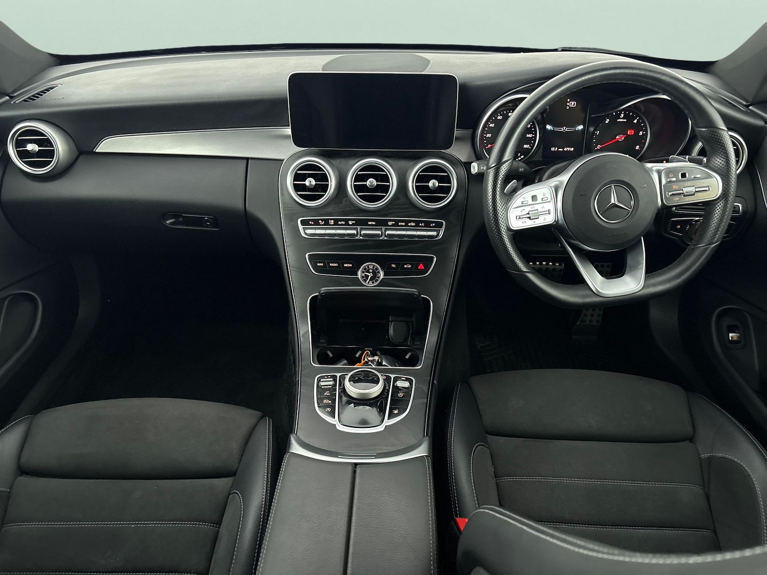 Used Mercedes-Benz C Class 2021 for sale - 76491933: Photo 8