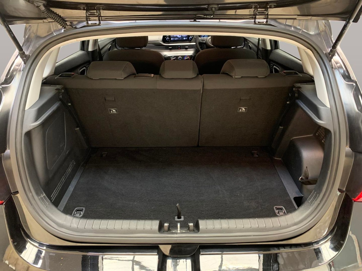 Used Hyundai i20 2022 for sale - 76467568: Photo 33