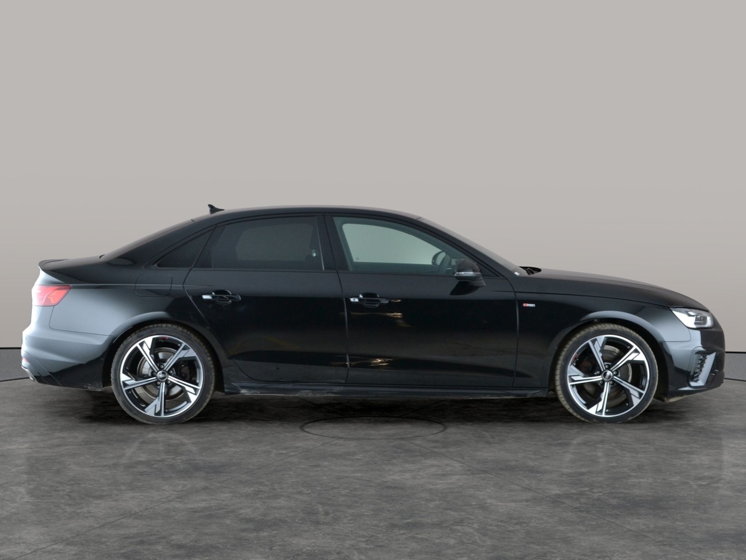 Used Audi A4 2023 for sale - 77240586: Photo 9